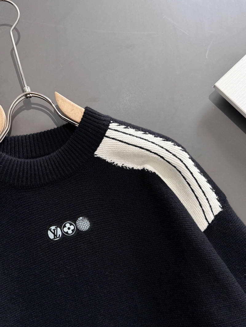 LV Sweaters